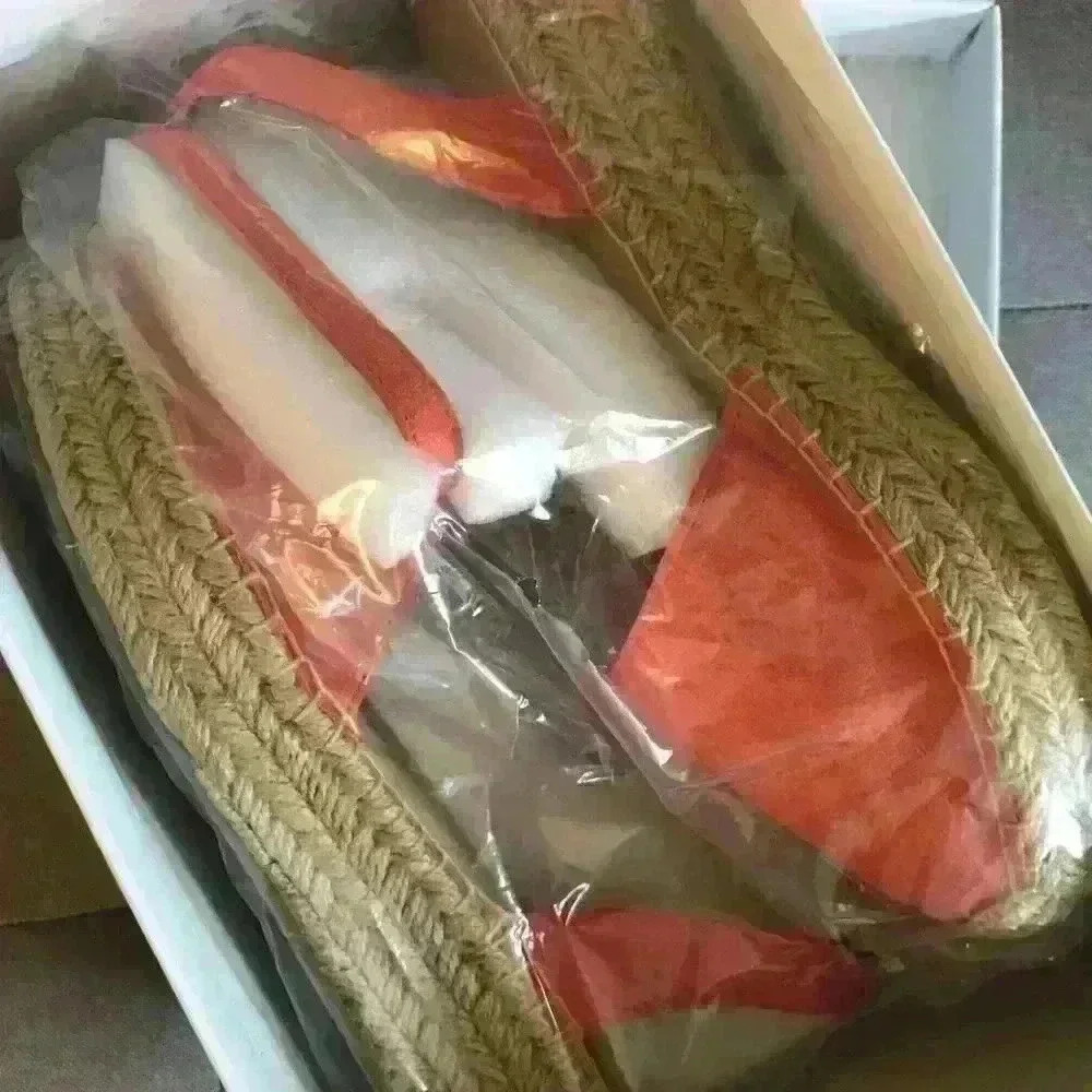 NWT Soda Fiesta Women’s Casual Espadrilles Trim Rubber Sole Flatform Wedge 7.5 - Picture 4 of 5